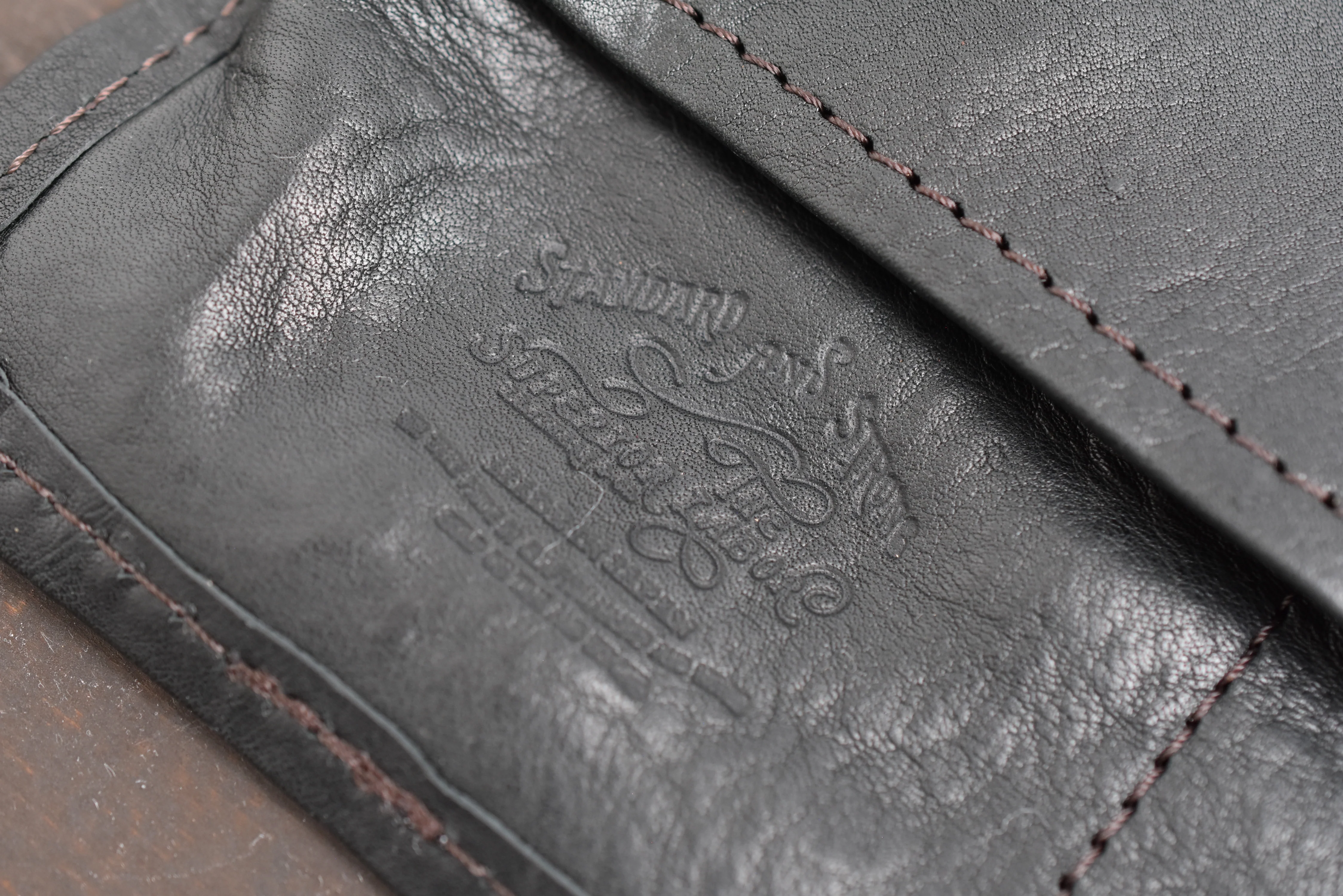 The Superior Labor Leather Roll Pen Case - Black - Image 6